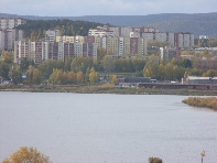 Новоуральск.Вид с горы в поселке.jpg