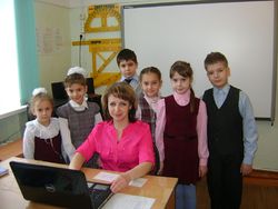 Беляева О.В.с учениками 2Б класса 2014