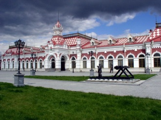 Alment Ekaterinburg 1.jpg