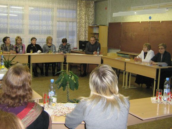 СОШ-44-Мурманск-29.11.2011-Встреча с Сысоевым А.И..JPG