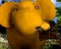 Желтый слон в рекламе Райффайзенбанк.jpg