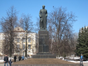 Площадь Дзержинского.jpg